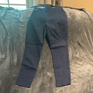 EUC Old Navy cropped pants, Navy Blue, size 4